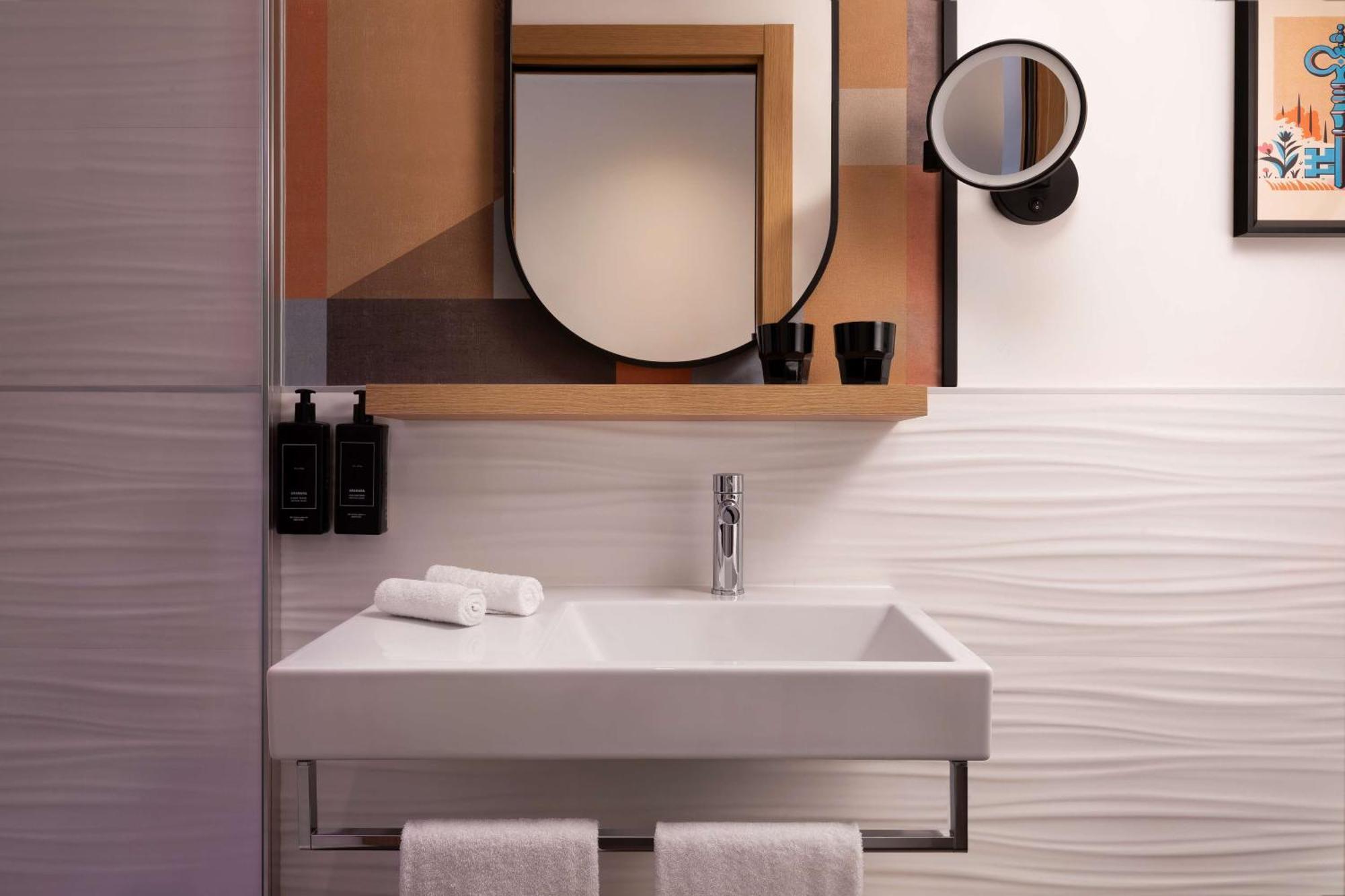 The Spring House Hotel Rome Vatican, Tapestry Collection By Hilton Exteriér fotografie